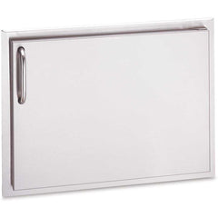 Select Series Horizontal Single Door - 24"