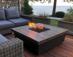 American Fyre Designs 44" Wood Contempo Square Fire Table