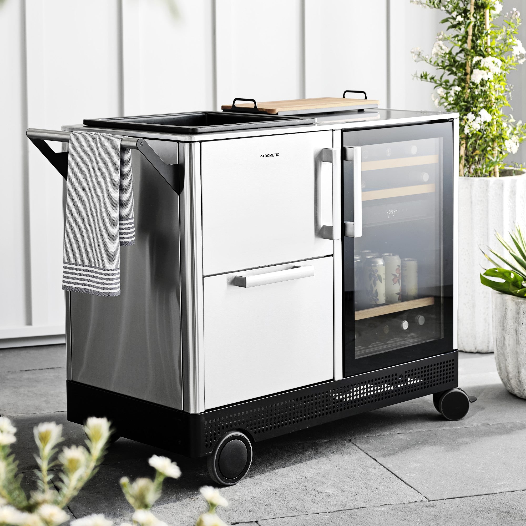 Dometic MOBAR 550S Mobile Bar Cart